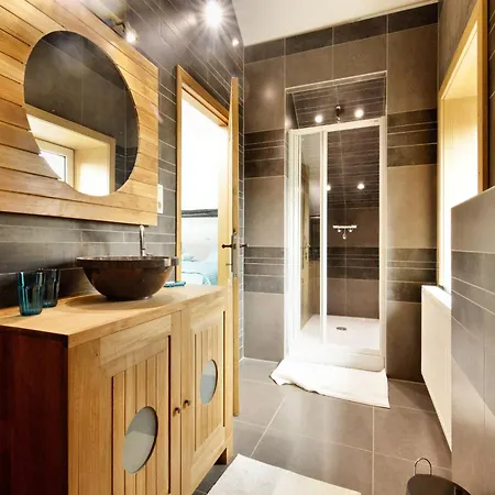 Walk Luxury With Pool רוברטוויל