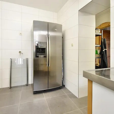 Walk Luxury With Pool בית נופש